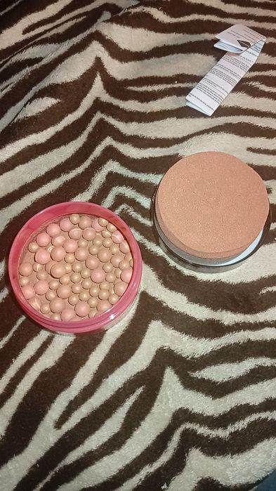 Perle de blush nuanță calda