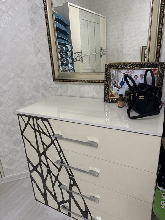 Срочно Спальный горнитур сатылады