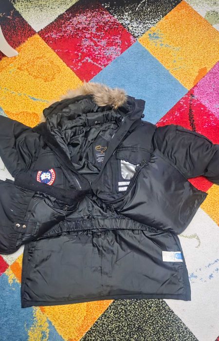 Яке Canada goose Snow Mantra