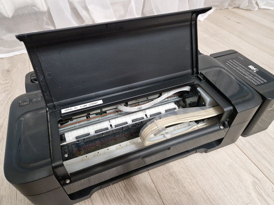 Продам цветной принтер EPSON L132