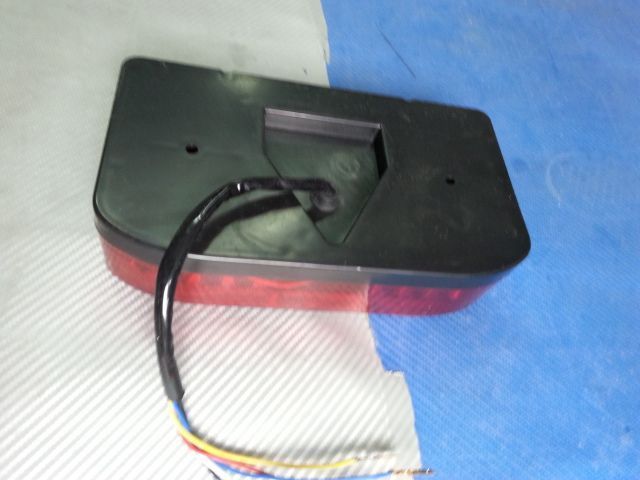 lampa stop led cu triunighi,remorci,platforme,rulote