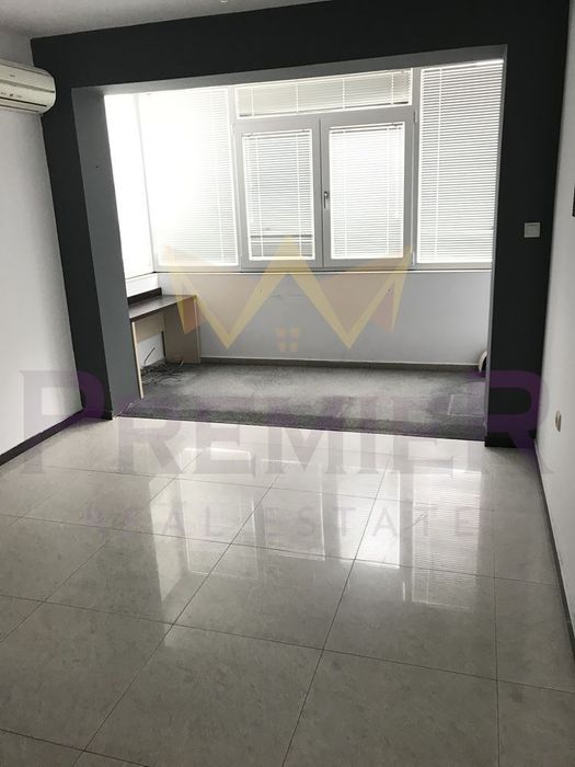 Продава се Едностаен апартамент в к.к. Слънчев бряг - 46 кв.м за 948 €/кв.м - Снимка #1