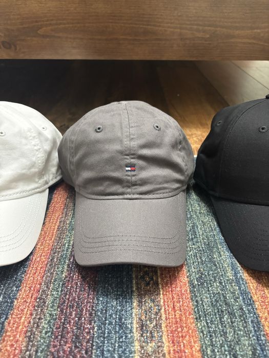 Новые бейсболки Tommy Hilfiger