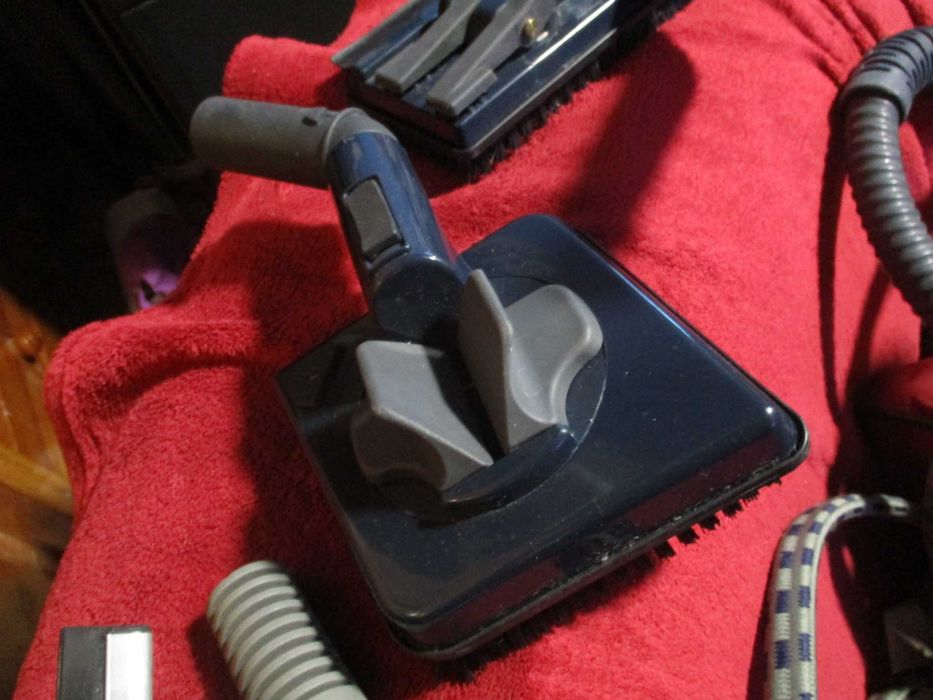 generator de aburi /LUX