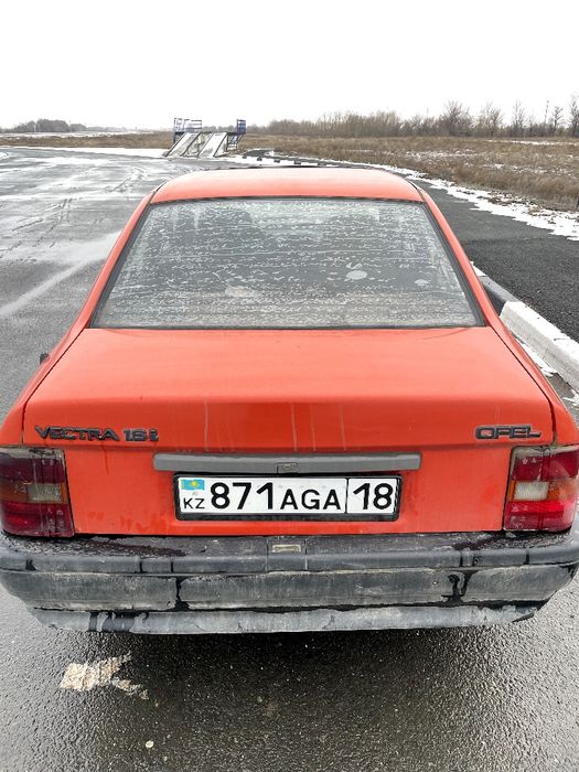 Опель вектра 1.6 моновпрыск