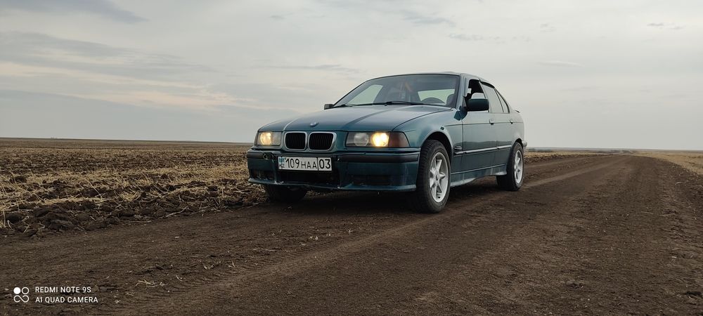 Продам автомобиль BMW