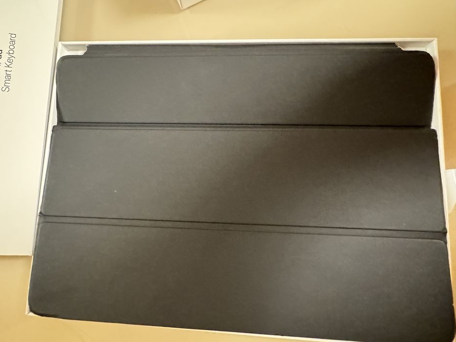 Apple Smart Keyboard