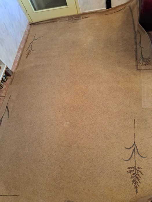 Вълнен килим 200 на 290см