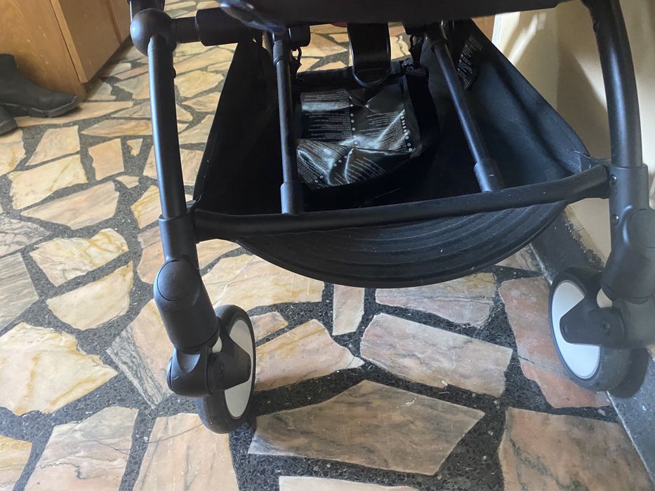 Stokke Yoyo 3 ползвана само 2 месеца като нова, кош (0-6), седалка 6+м