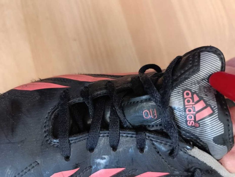 Футболни обувки 38,5