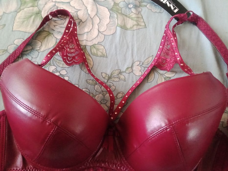 Бюстгалтер очень красивый