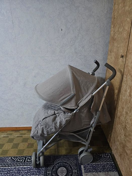 Продам коляску прогулочная