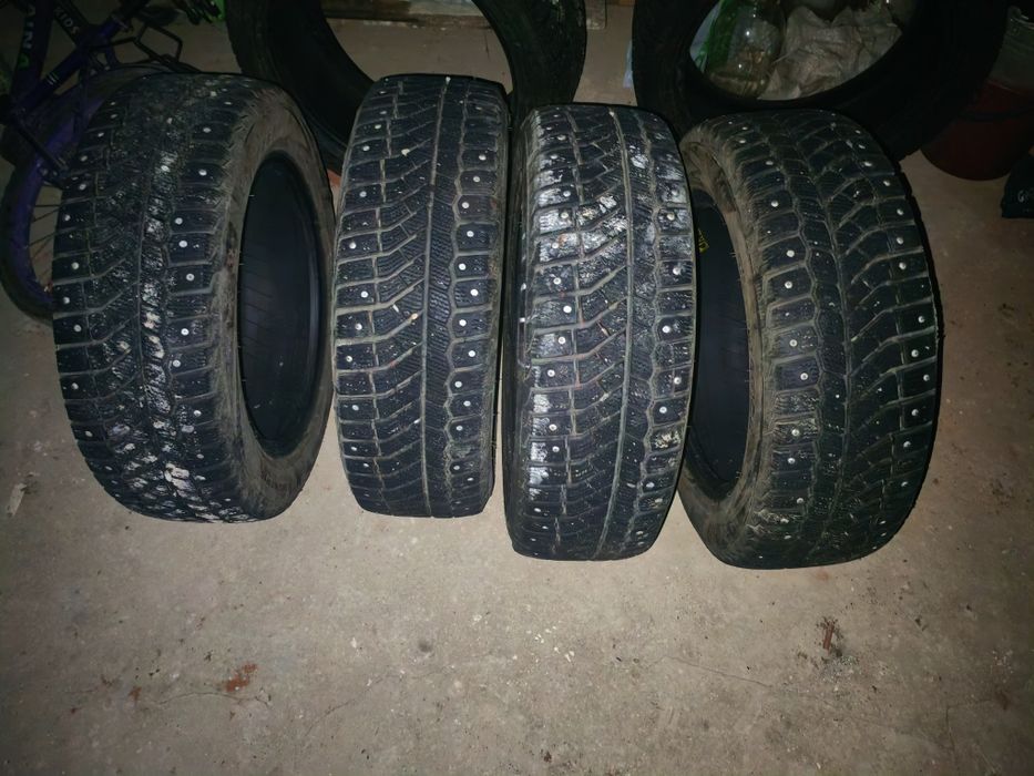 Продам зимние шины