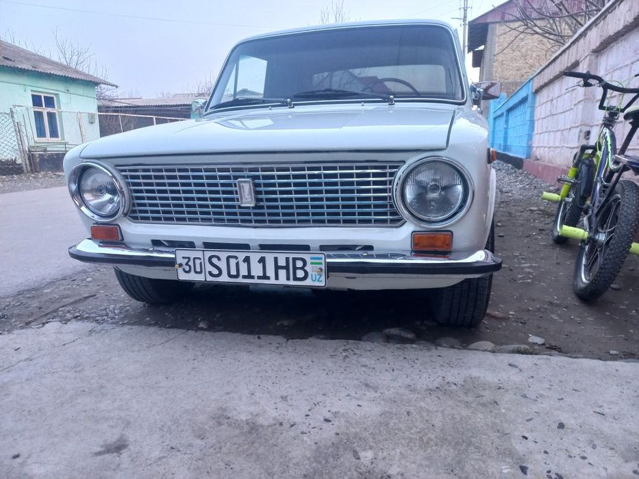 Сотилади ок ранги краскаси бита крилода бор колган жийга жавоб