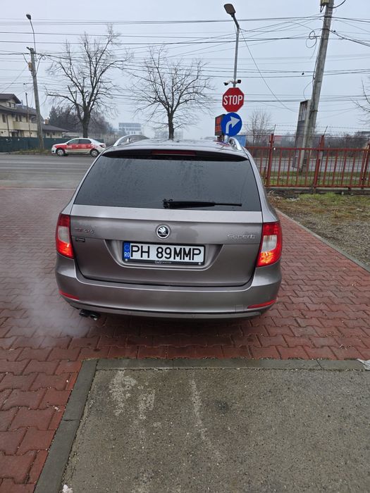 Vând sau schimb Skoda Superb 2
