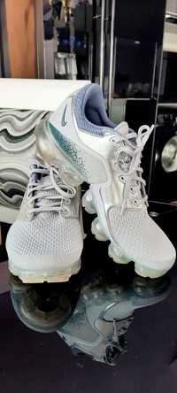 Olx vapormax clearance