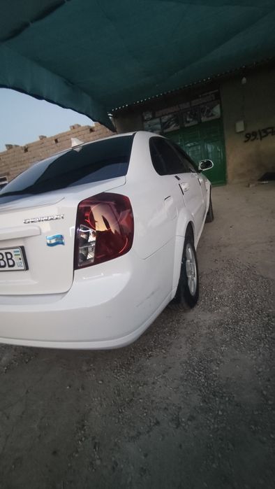 Holati alo Lacetti 1.8