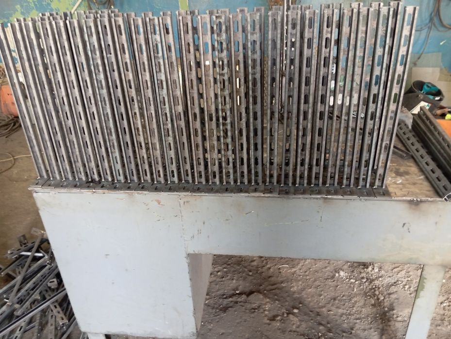 Держателлар стенной сифатли