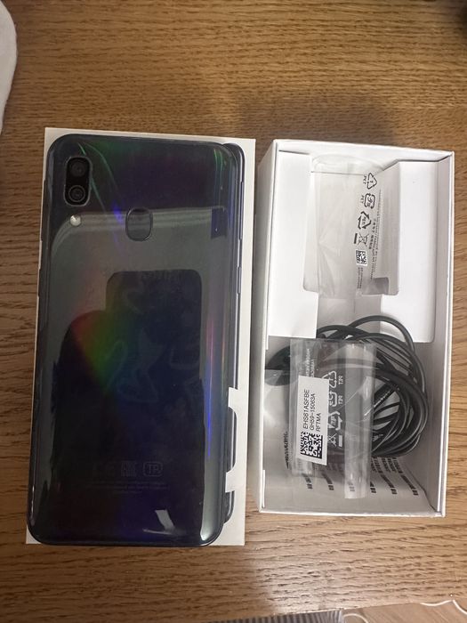 Samsung Galaxy A40 duos