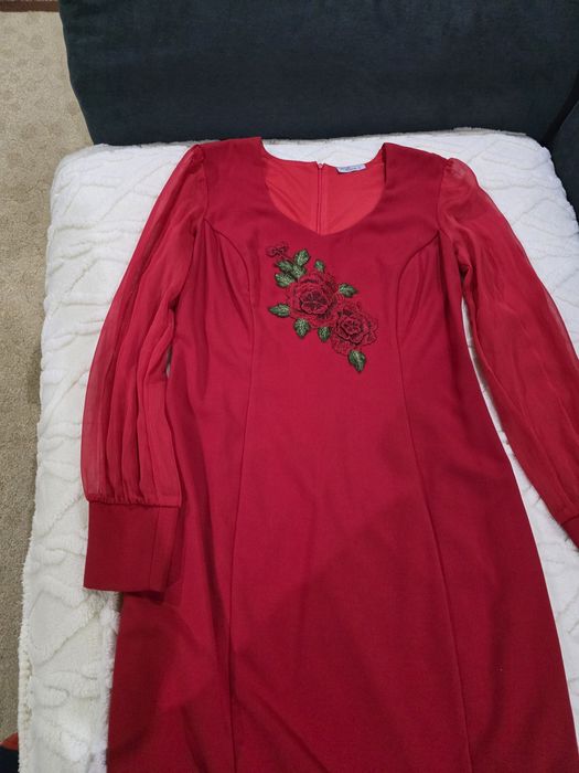 Rochie  roșie  femei