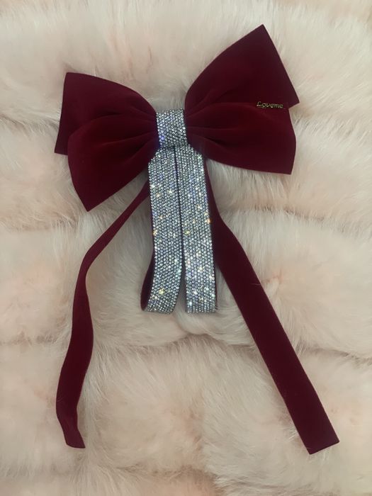 Бант заколка с стразами Красный