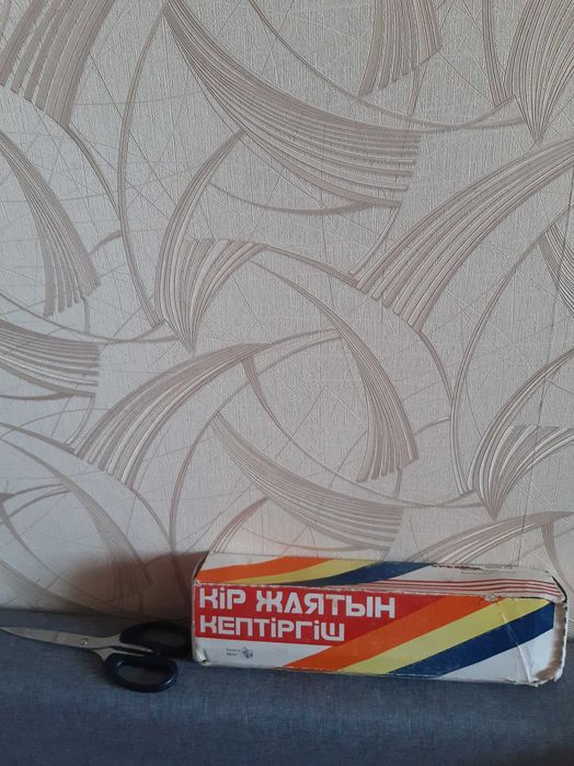 Вешалка для белья новая с крепежами