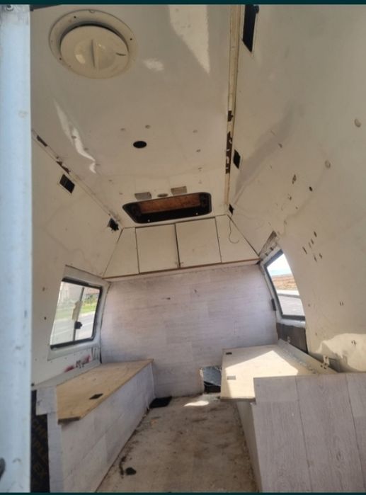 Вагончик прицеп  дом на колесах