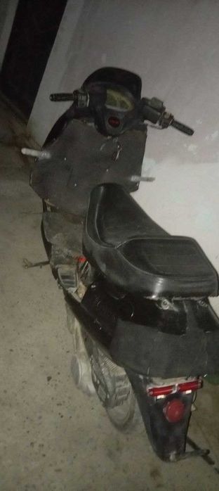 Yamaha Skuter benzin