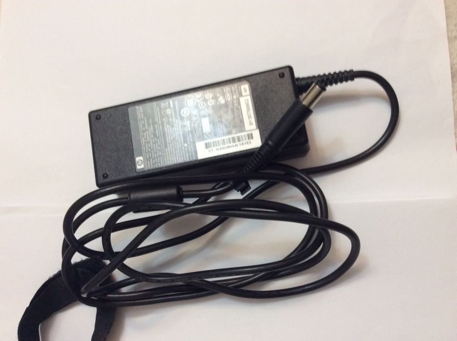 incarcator orig. HP model 519330-001 PPP012L-E 19V/4.74A 90W 7,4x5,0mm