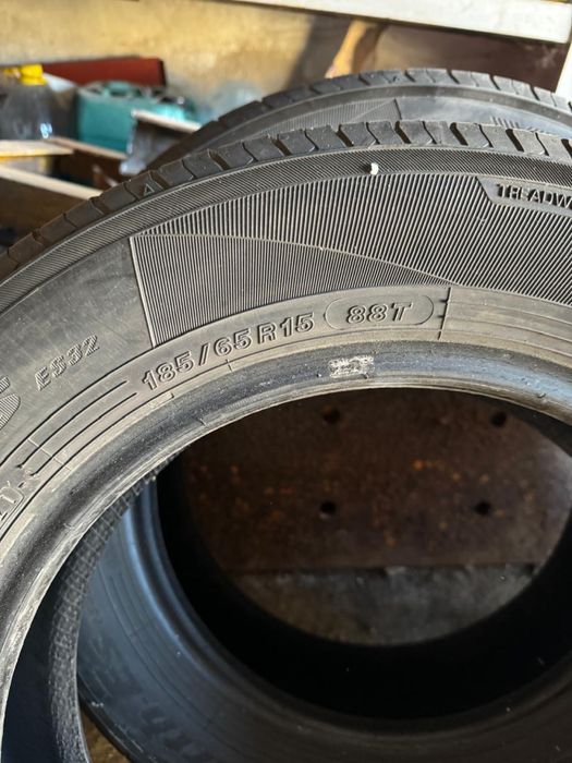 Продам шины yokohama 185/65/15 лето