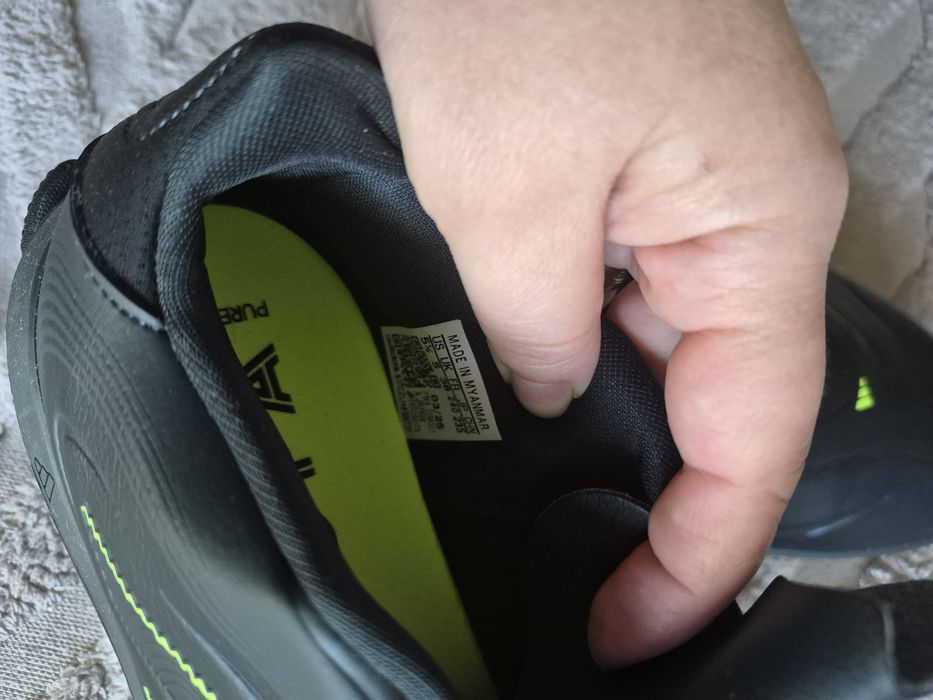Adidas спортни обувки