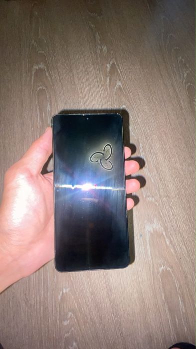 ASUS ROG Phone 8