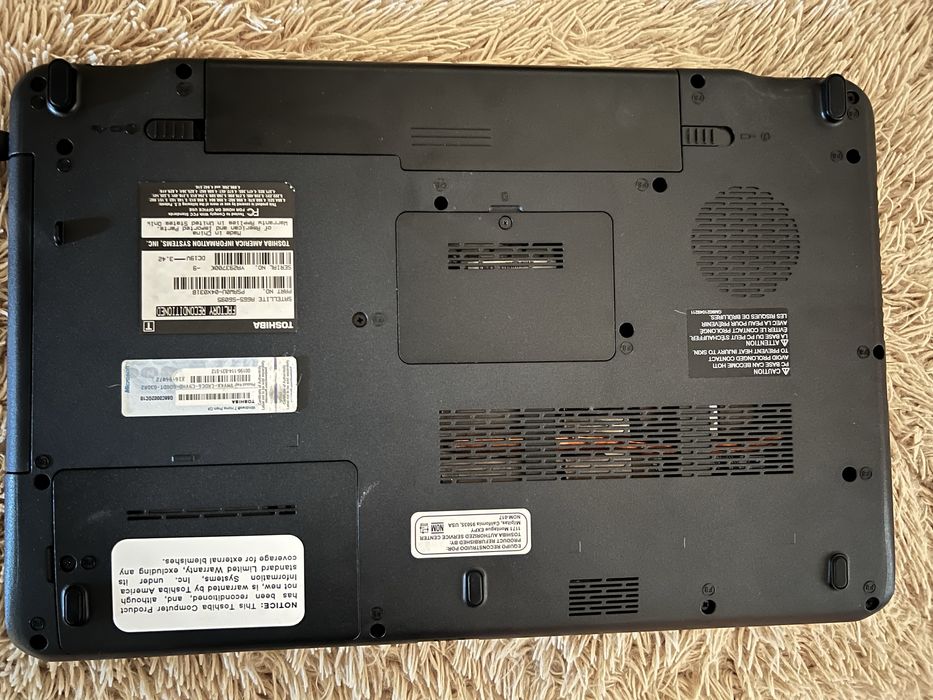 Продается ноубук toshiba