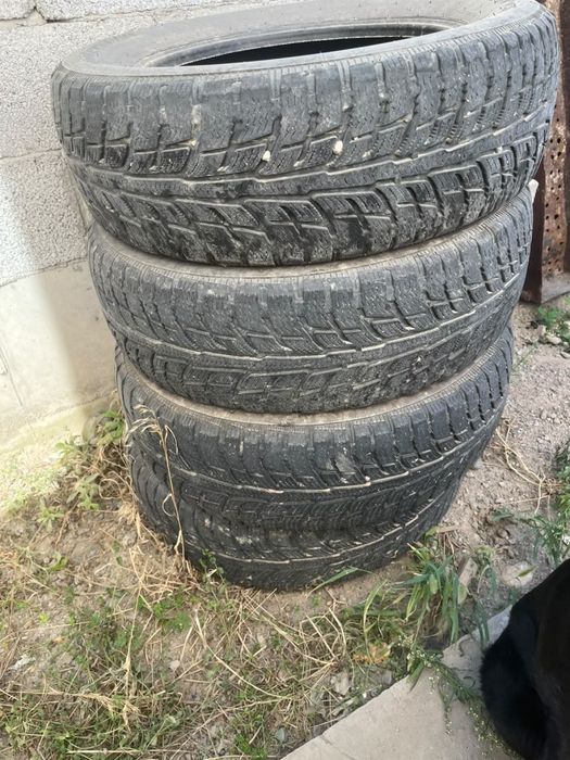 Продам резину 205/65 R16