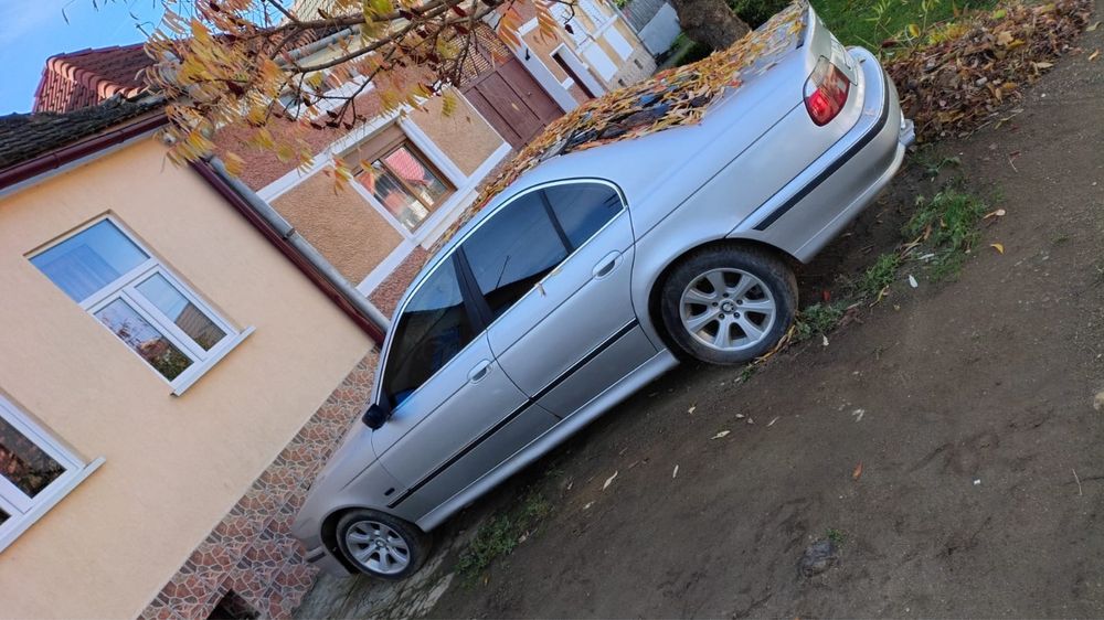 BMW Seria 5, E39 2.0i benzina 150CP, 6 cilindri in linie