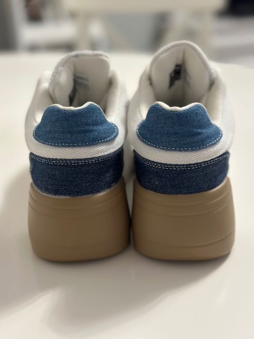 Sneakers cu talpa inalta