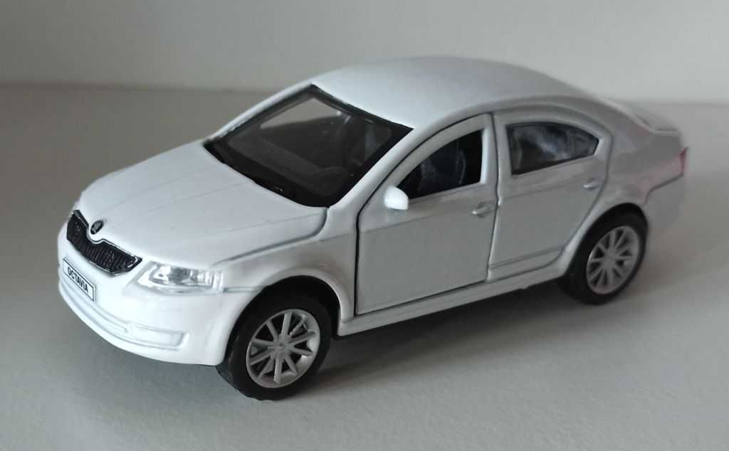 Skoda octavia best sale toy car