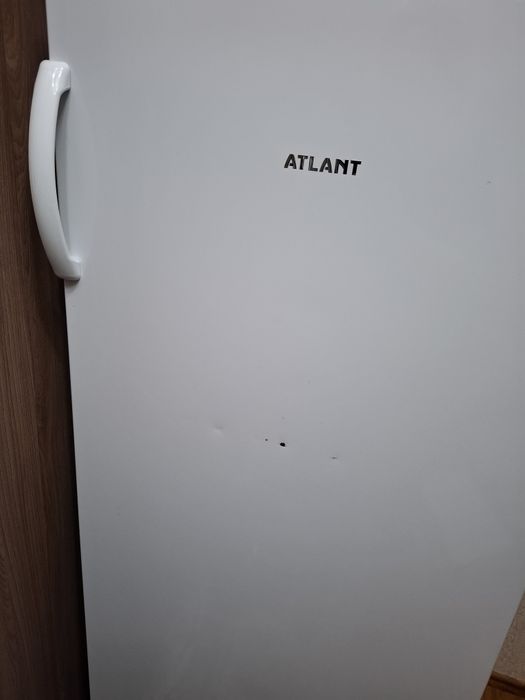 Продается морозильная камера