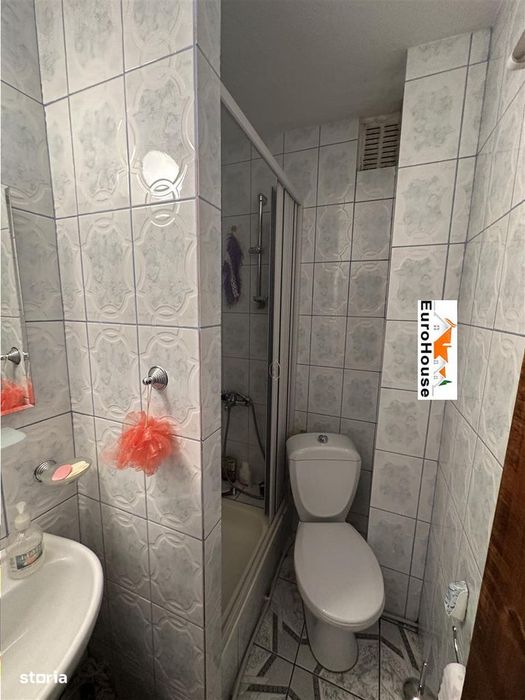 Apartament cu 4 camere de vanzare in Alba Iulia M-uri