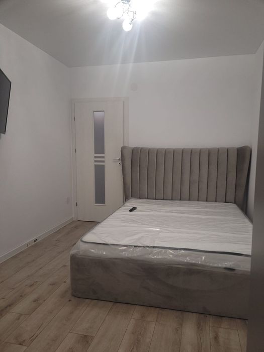 Închiriez apartament central park