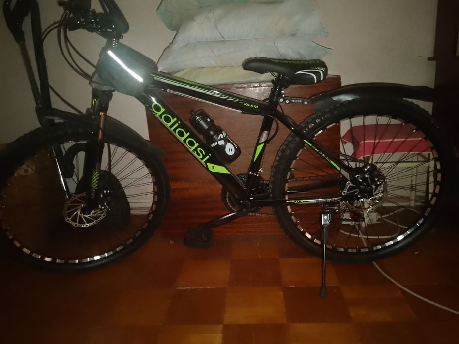 Горный велосипед Adidasi 26"