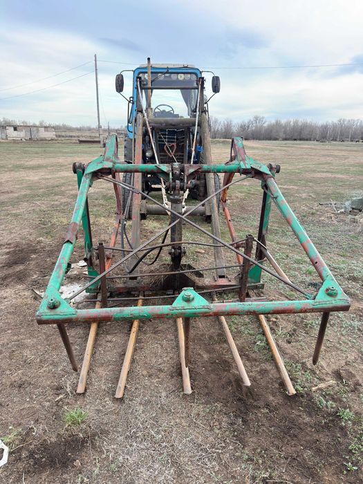 Продаем рабочий Трактор  МТЗ-80 с куном