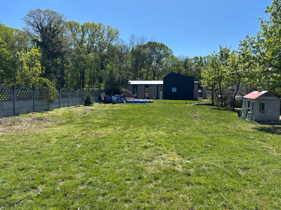 Vânzare teren Izvorani