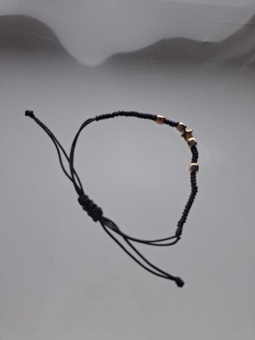 Brățari dama,cu bilute aurii din oțel inoxidabil