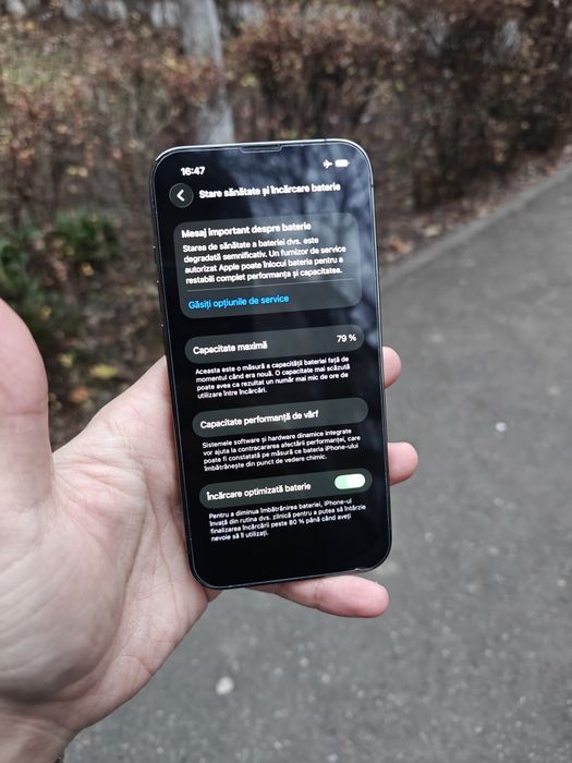 V/S iPhone 13 Pro - ca NOU