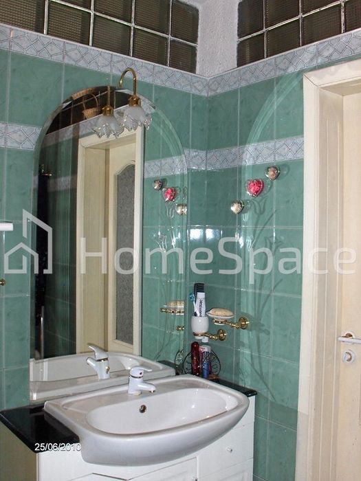 Продава се Тристаен апартамент в София, Център - 80 кв.м за 2040 €/кв.м - Снимка #3