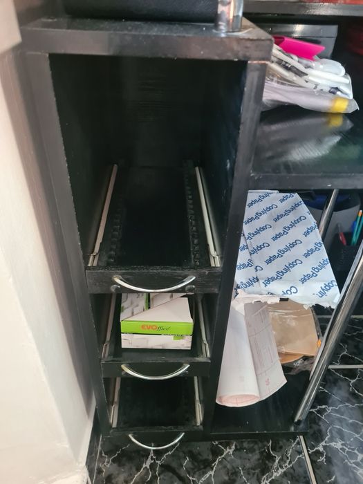 URGENT AZI - Piesa mobilier living