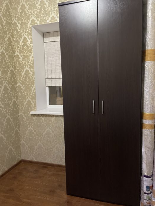Продается прихожая шкафы комоды