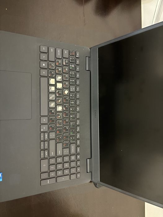 Продам ноутбук dell