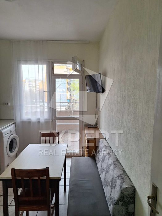 Дава се под наем Тристаен апартамент в Пловдив, Тракия - 79 кв.м за 418.71 € - Снимка #3